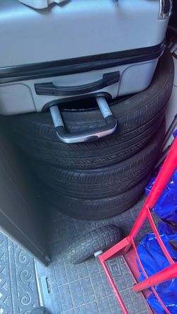 Good year 235/40R19 tires