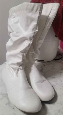 White Faux Leather Slouchy Mid Calf Boots (Women's 8)