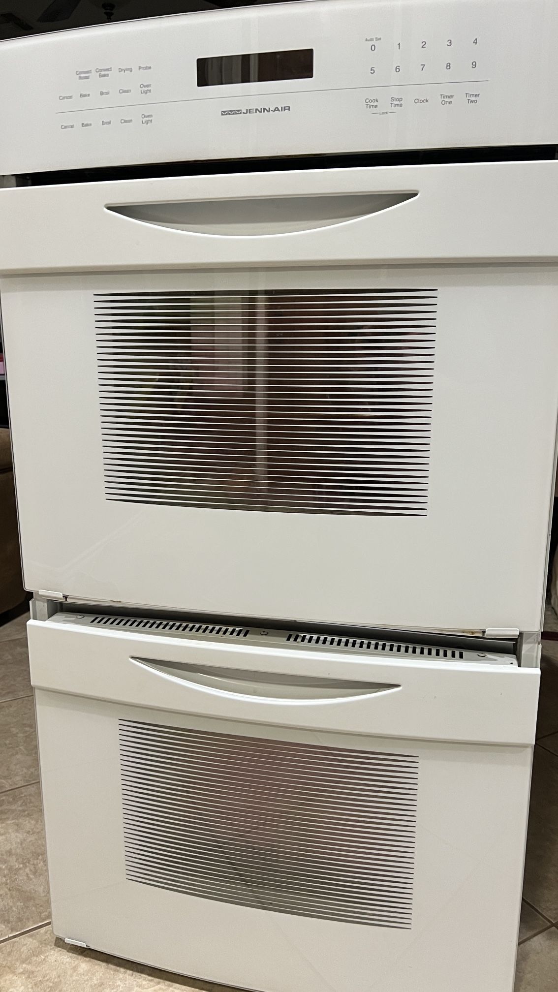 Jenn Air Double Oven White for Sale in Queen Creek, AZ OfferUp