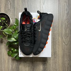 Nike Mind 002 Black Hyper Crimson