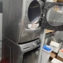 Maytag Washer Dryer Set