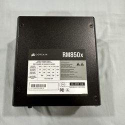 CORSAIR RM850x 80 PLUS Gold Fully Modular ATX Power Supply - Black