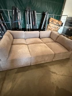 Sofa sectional