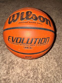 Wilson Evolution 28.5 size 6