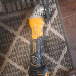 DEWALT GRINDER WITH BATTERY