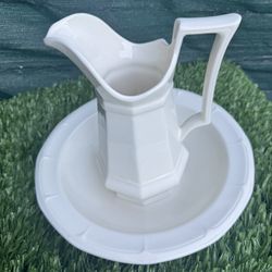 Simpsons Ltd Ford Museum Collection Water Pitcher And Basin