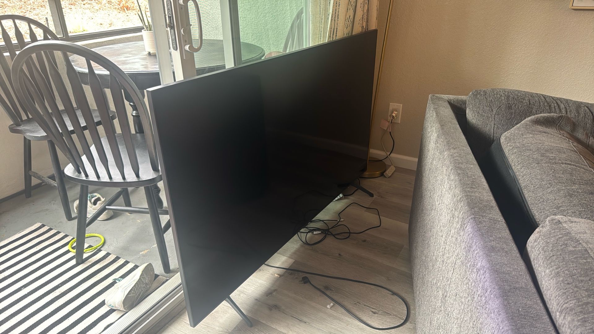 **Broken** 65 Inch Samsung Flat Screen
