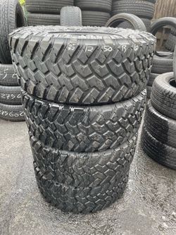35x12.50R18LT Nitto 35x12.50/18 LT set of matching used tires in great condition 400$ for 4 tires plus tax.  Mount available but not included. City ti
