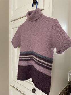 Short  Sleeve Sweater 