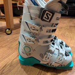Salomon Xmax 90W Women's Ski Boots Size 22.5
