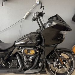 2024 Harley Davidson Road Glide Handle Bars