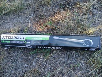 PITTSBURGH 3/4 in. Drive 50-300 ft. lb. Click Torque Wrench - 