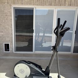 Golds Gym Ellepticsl Stride