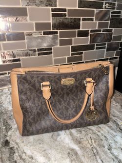 Michael Kors Handbag/Purse