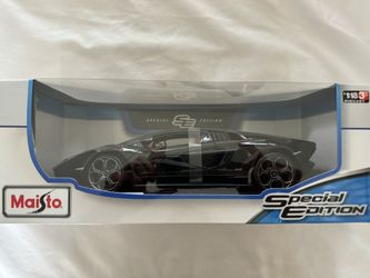 Maisto Lamborghini Countach LPI 800-4 Diecast Metal Car