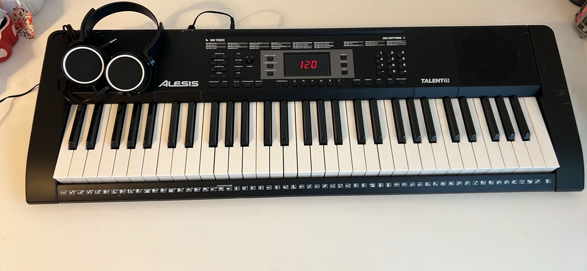 Alesis Talent 61