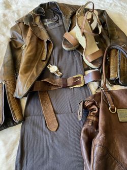 Michael Kors leather “Jill” wedge in peanut Sz 7, 4.5” heel