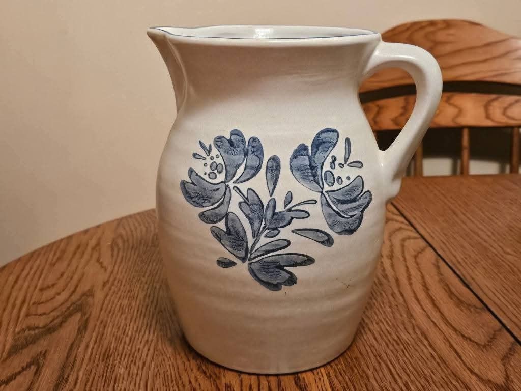 Pfaltzgraff Yorktowne Pitcher