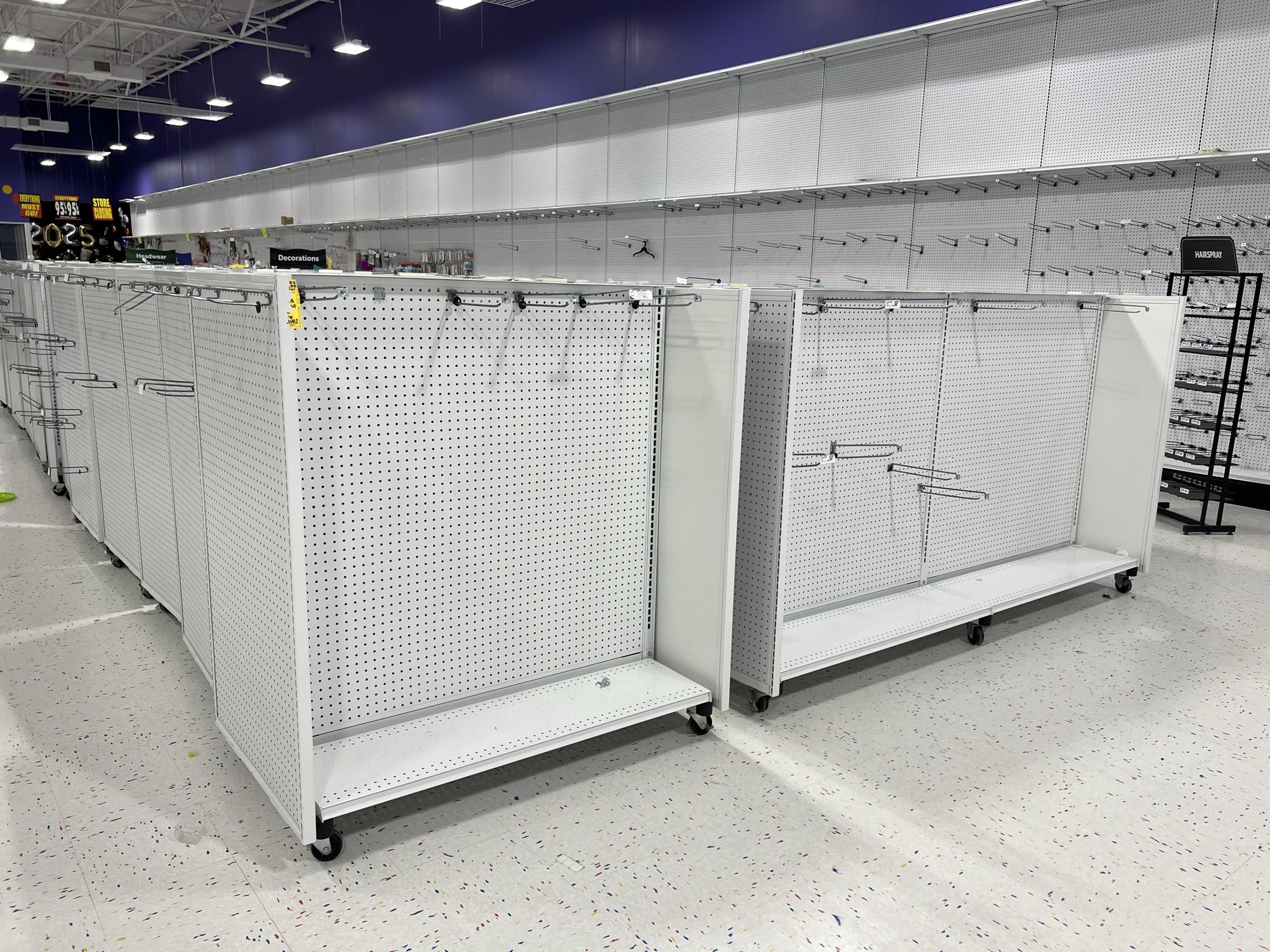 Gondola Shelving