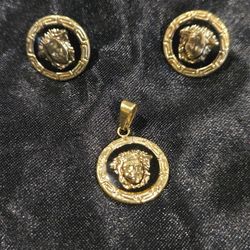 Versace Gold Earings & Charm