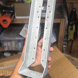 Simpson Strong Tie ITS2.56/16 I-Joist Top-Flange Hangars