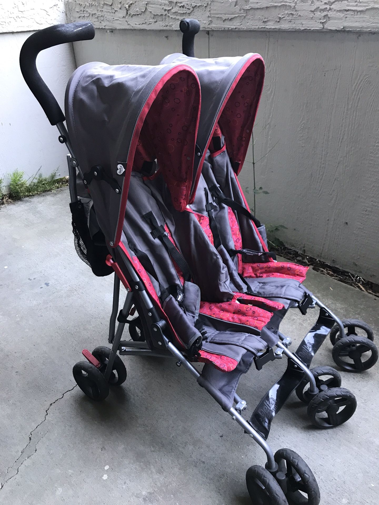 Delta double stroller