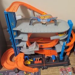 Hotwheels Car Track