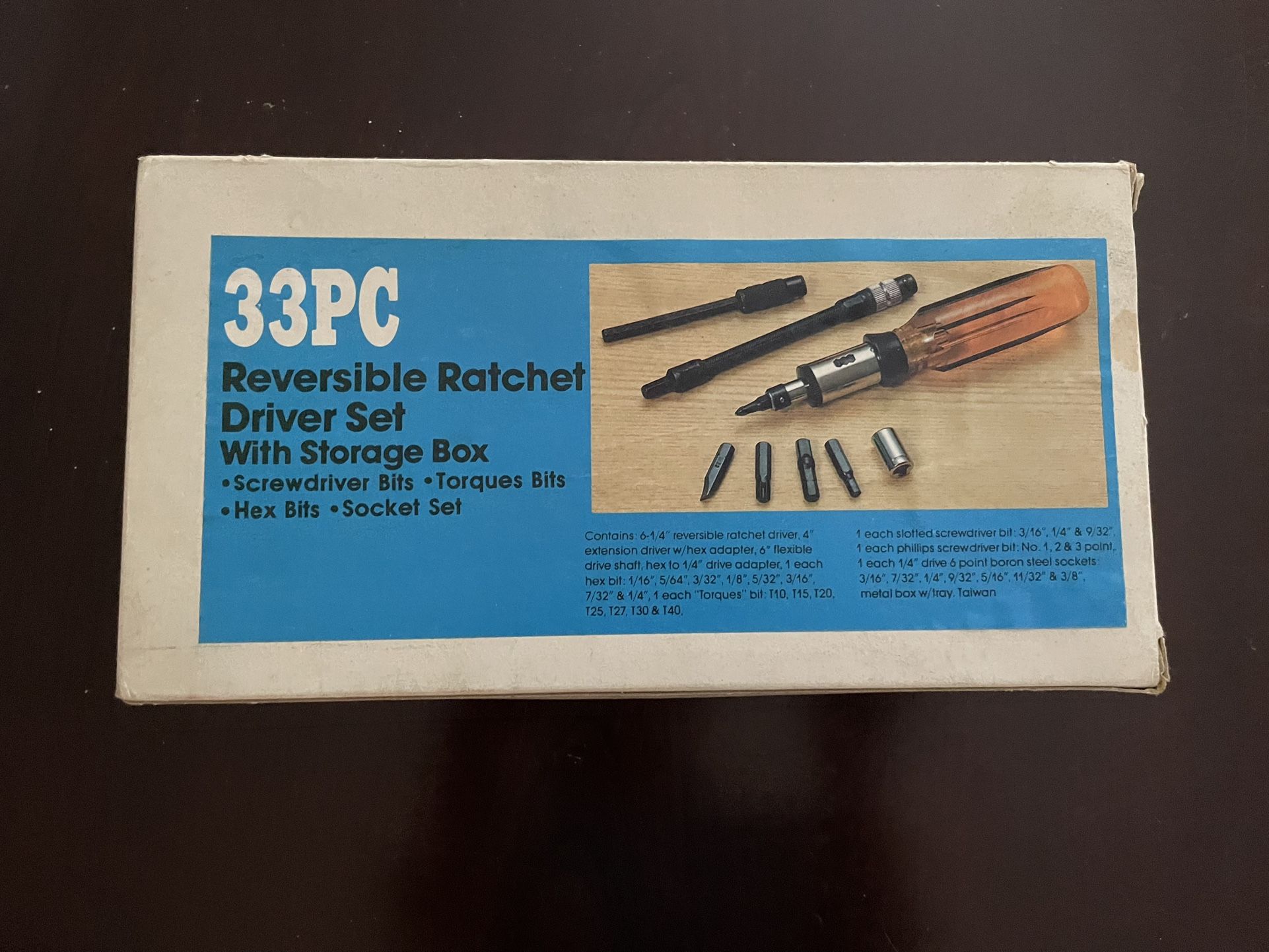 Reversible Ratchet Driver Set With Storage Box