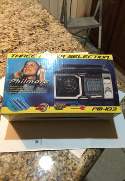 12 BAND RADIO AC/DC compatible