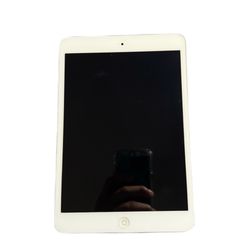 iPad Mini (1st Generation) 16Gb Silver-Unlocked Grade B- 