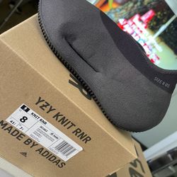 Yeezy Knit RnR