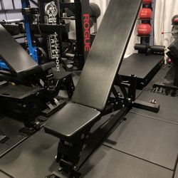 Rogue Adjustable Bench - Excellent Condition