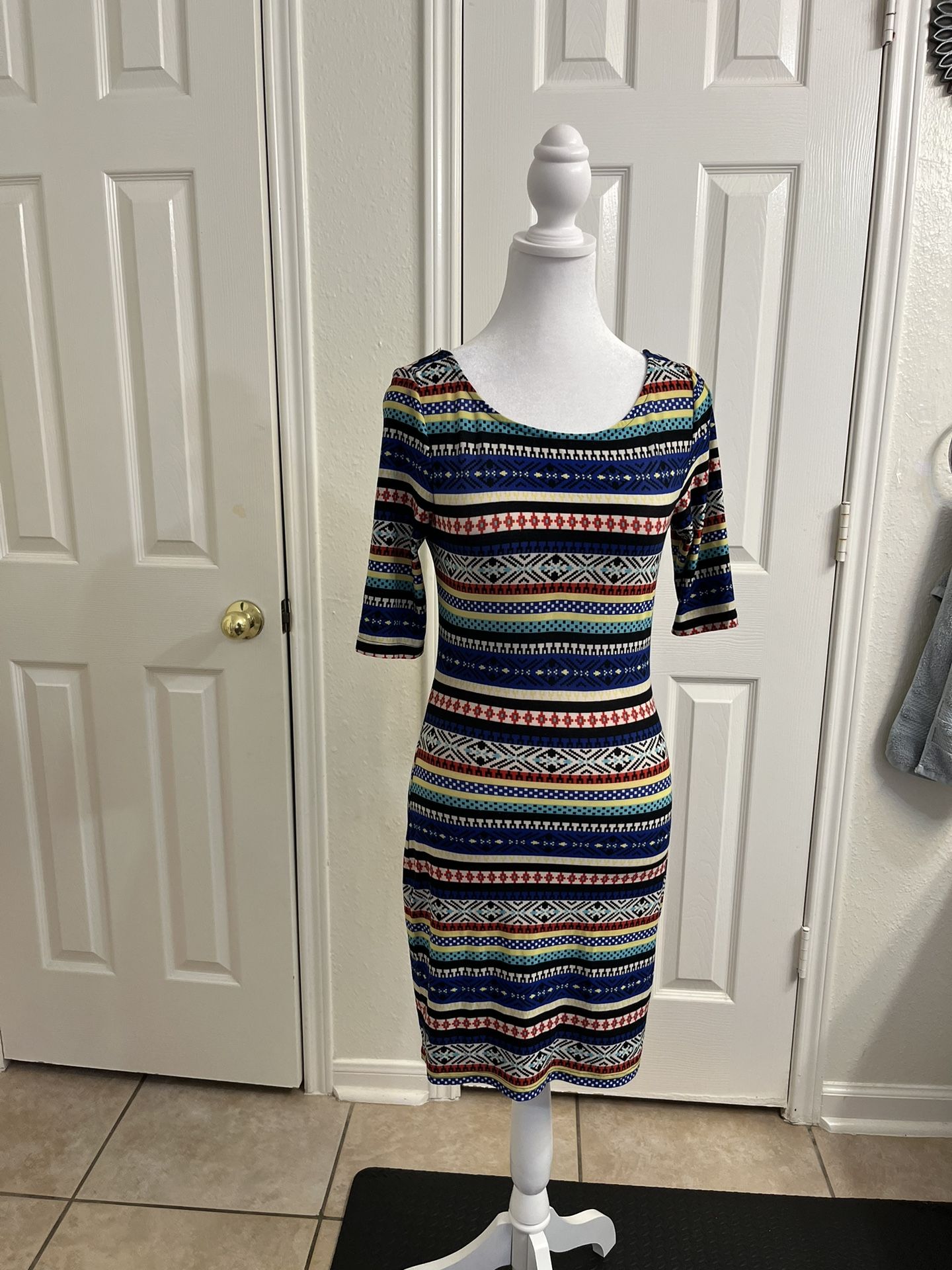 Aztec striped low hotsell back bodycon dress