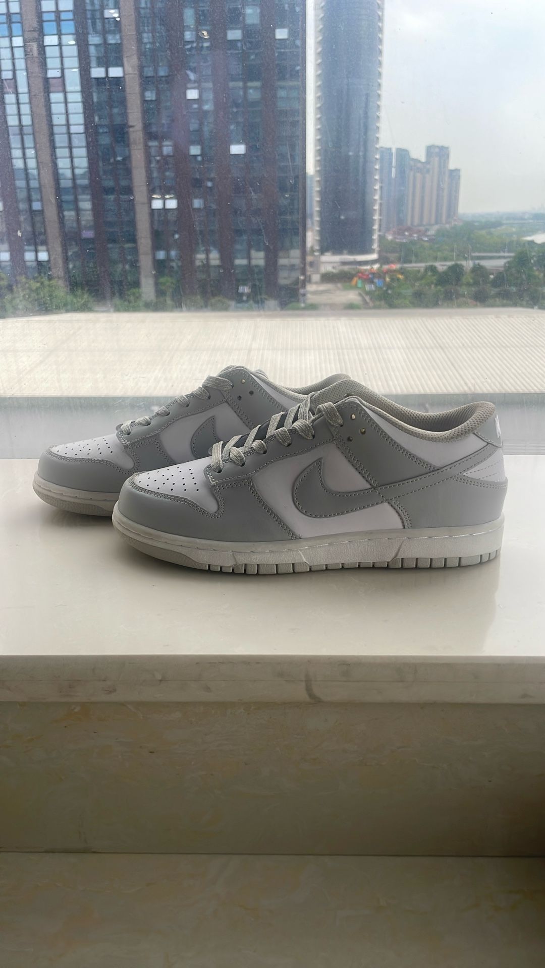 dunk low grey fog