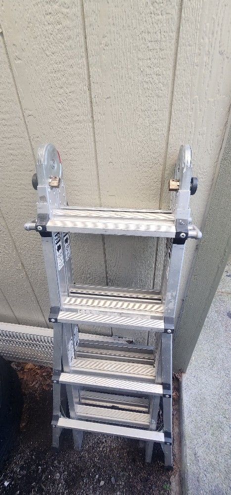 17ft Multi-Position Ladder