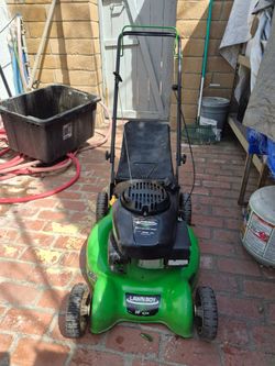 Push Law Mower In Good Working Condition