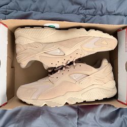Nike Air Huarache Runner Size 15