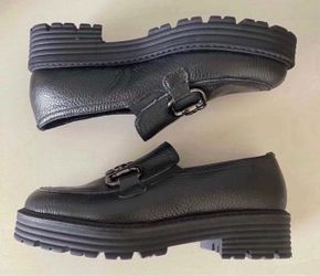 New Domino Made In Italy Loafers With Buckle Detail Size 7