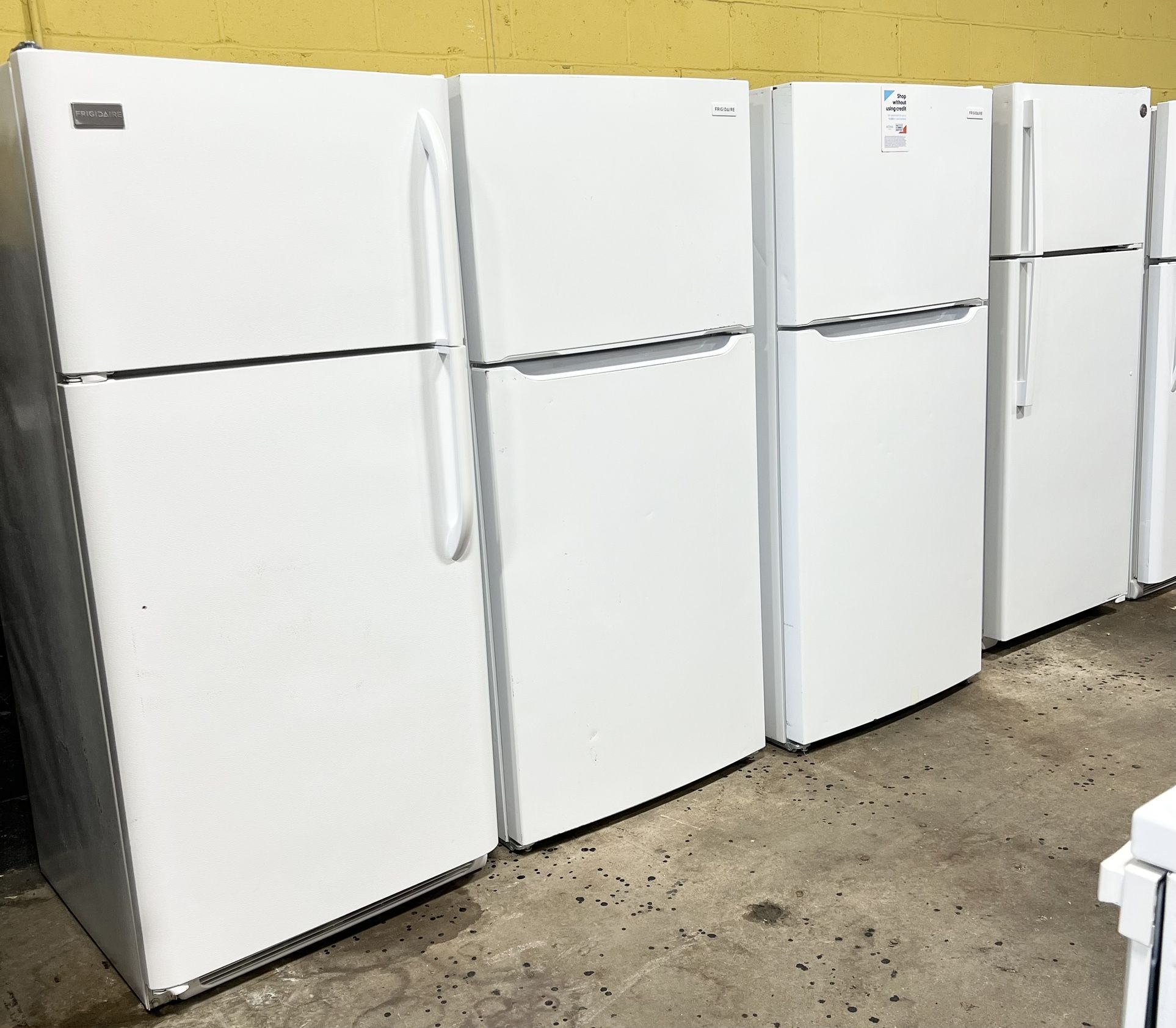 $299 and Up Top Freezer Refrigerators 28” & 30” White