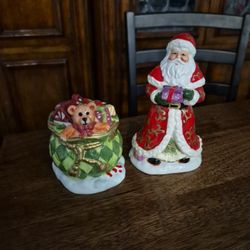 Salt And Pepper Shakers