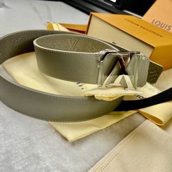 Louis  Vuitton Belts 