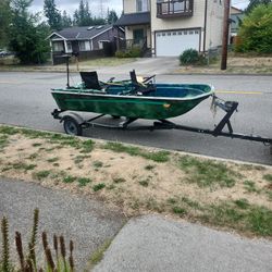 12ft Columbia Fiberglass With Trailer And Gear Inside