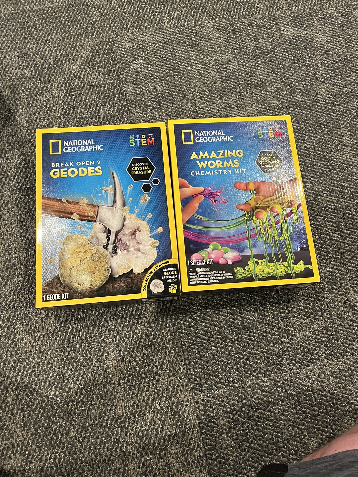 National Geographic Activity Sets