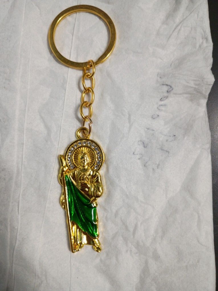 This is a gold-plated San Judas Tadeo