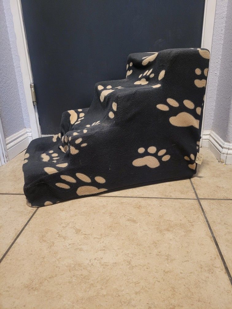 Foam Dog Stairs