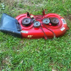 Troy-Bilt/mtd/yard Machines/ariens And More Riding Mower 42"Deck 
