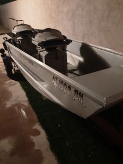 12 ft tracker flat bottom boat /trailer