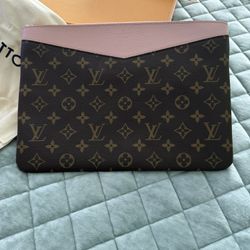 Louis Vuitton Daily Pouch With Original Receipt 