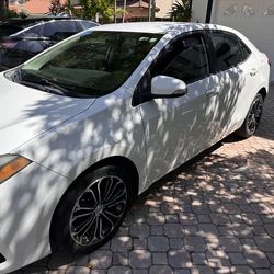 2016 Toyota Corolla S – Clean Title