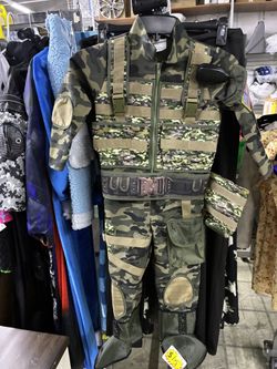 Assorted Children's Halloween Costumes👻🎃🔥‼️